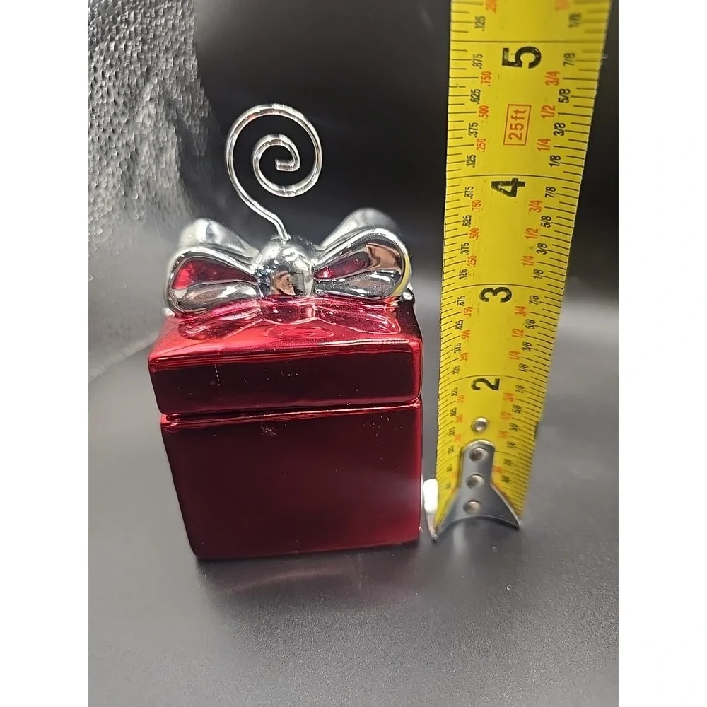 Ceramic Holder With Wax‎